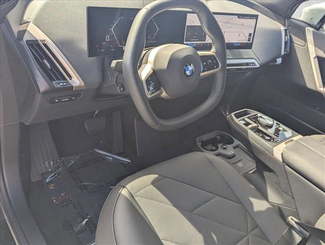 New 2026 BMW iX xDrive60 image 3