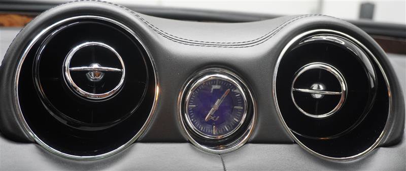 Used 2013 Jaguar XJ L Portfolio AWD/4WD image 16