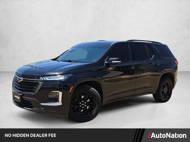Used 2023 Chevrolet Traverse LT FWD image 1