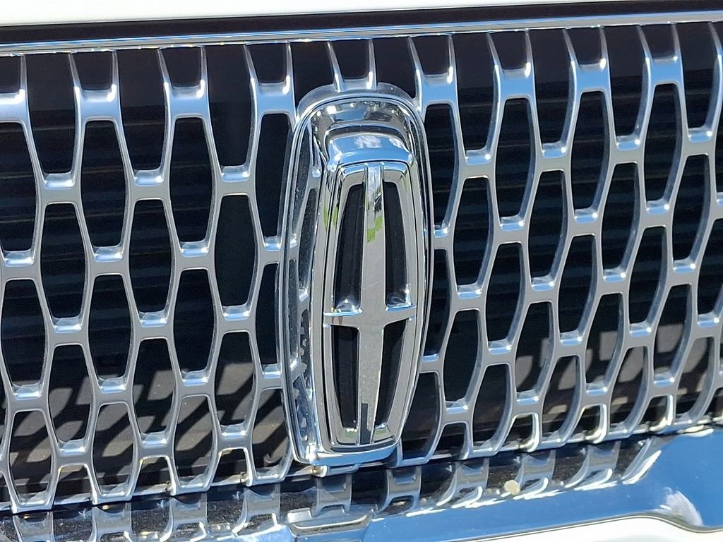 Used 2020 Lincoln Corsair AWD w/ Equipment Group 101A image 37