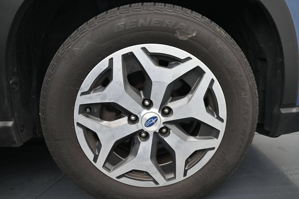 Used 2021 Subaru Forester Premium AWD/4WD image 11