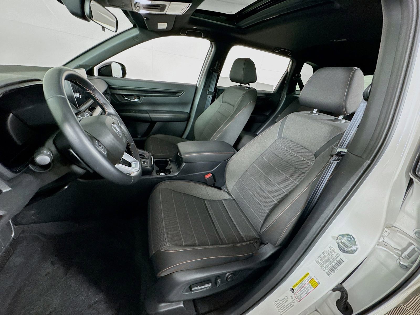 Used 2026 Honda CR-V Sport image 12