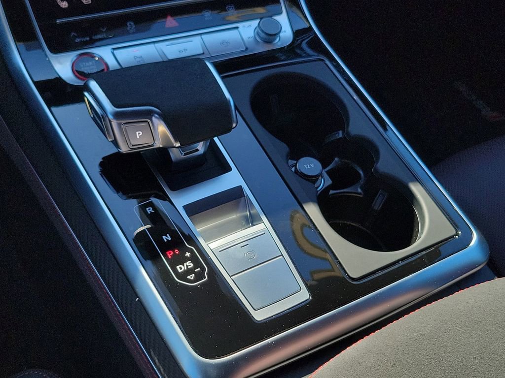 Used 2025 Audi RS Q8 performance image 14