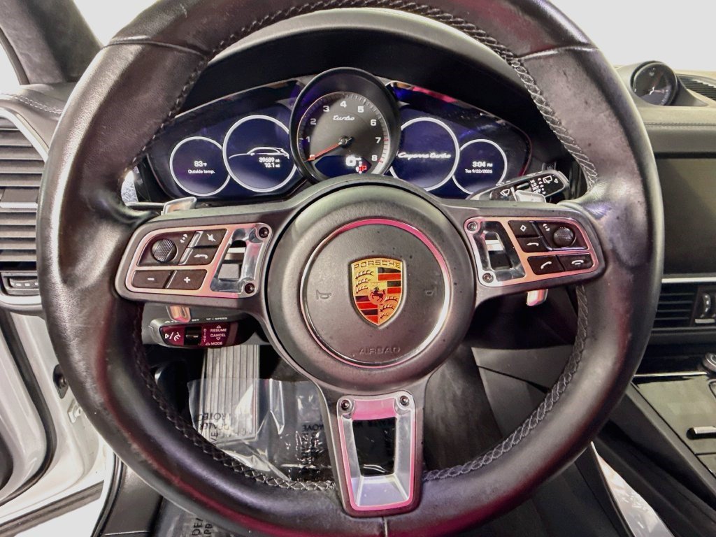Used 2023 Porsche Cayenne Turbo w/ Assistance Package AWD/4WD image 12