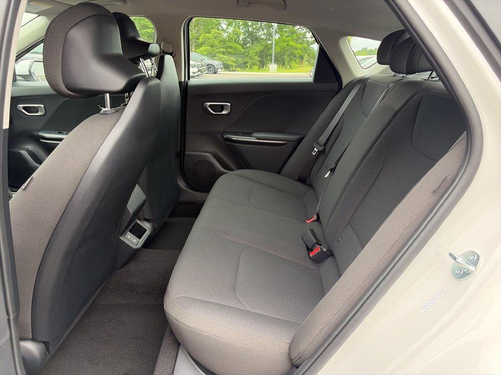 New 2026 Kia K4 FWD image 23