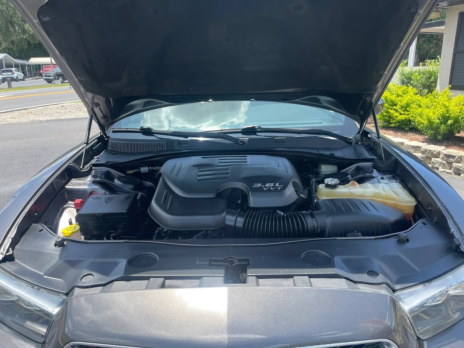 Used 2014 Dodge Charger SXT RWD image 22
