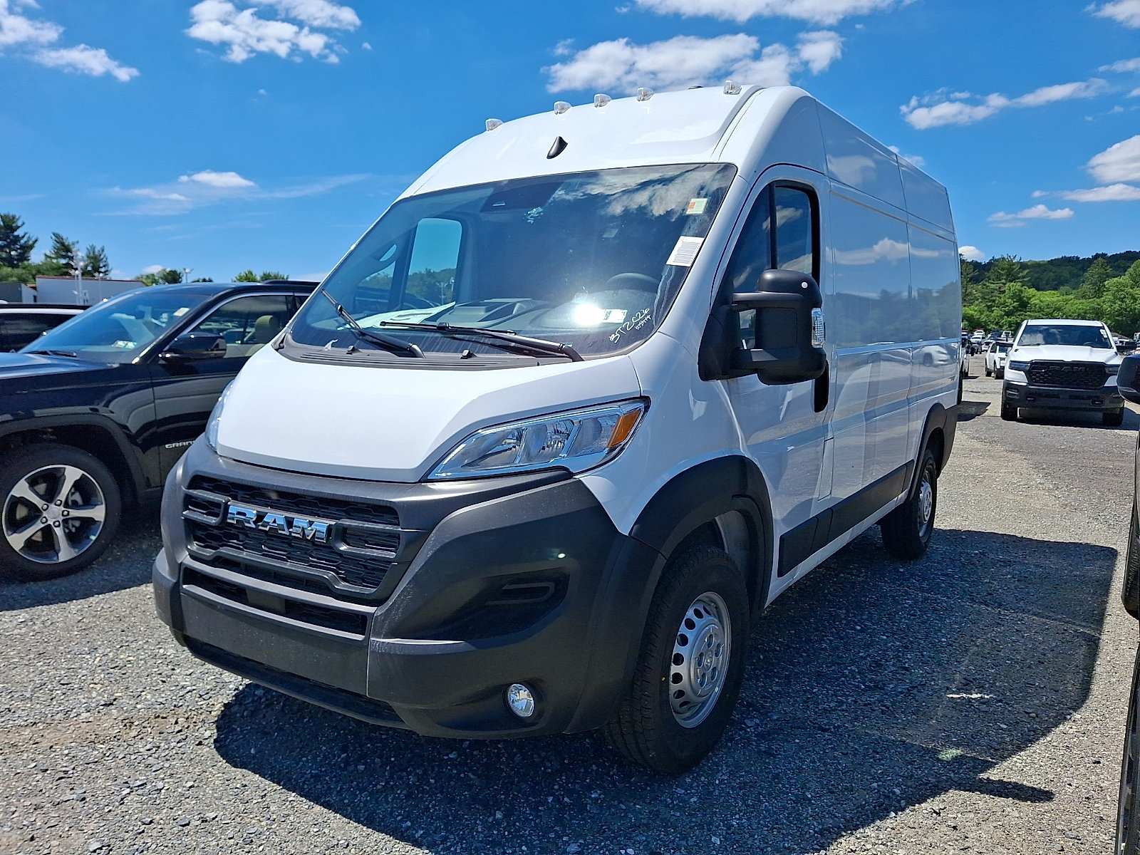New 2026 RAM ProMaster 2500 w/ Convenience Group FWD image 3