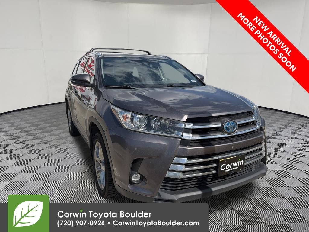 Used 2019 Toyota Highlander Limited AWD/4WD image 1