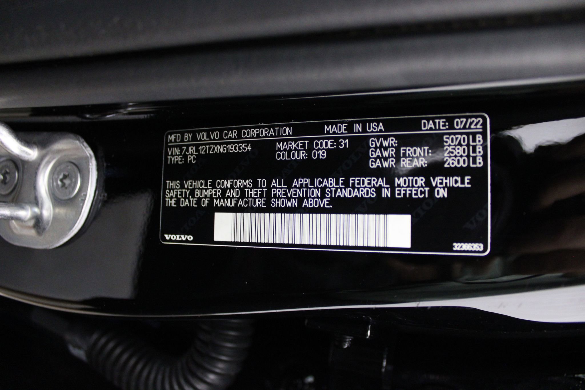 Used 2022 Volvo S60 B5 Momentum AWD/4WD image 46