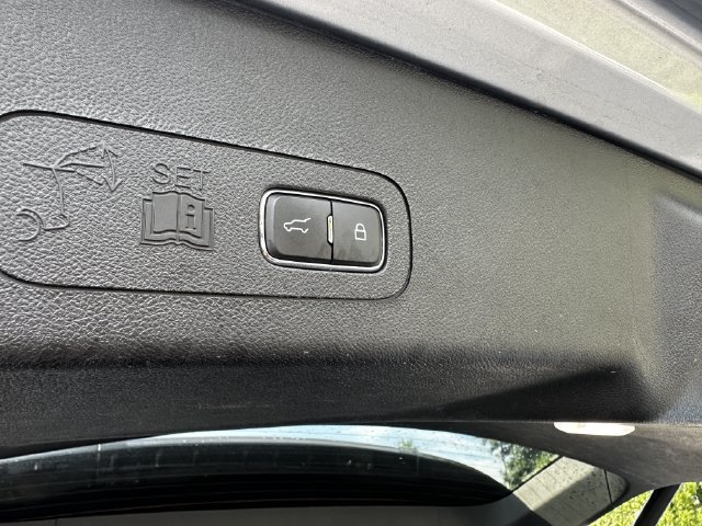 Certified 2023 Lincoln Aviator AWD w/ Premium Package image 46