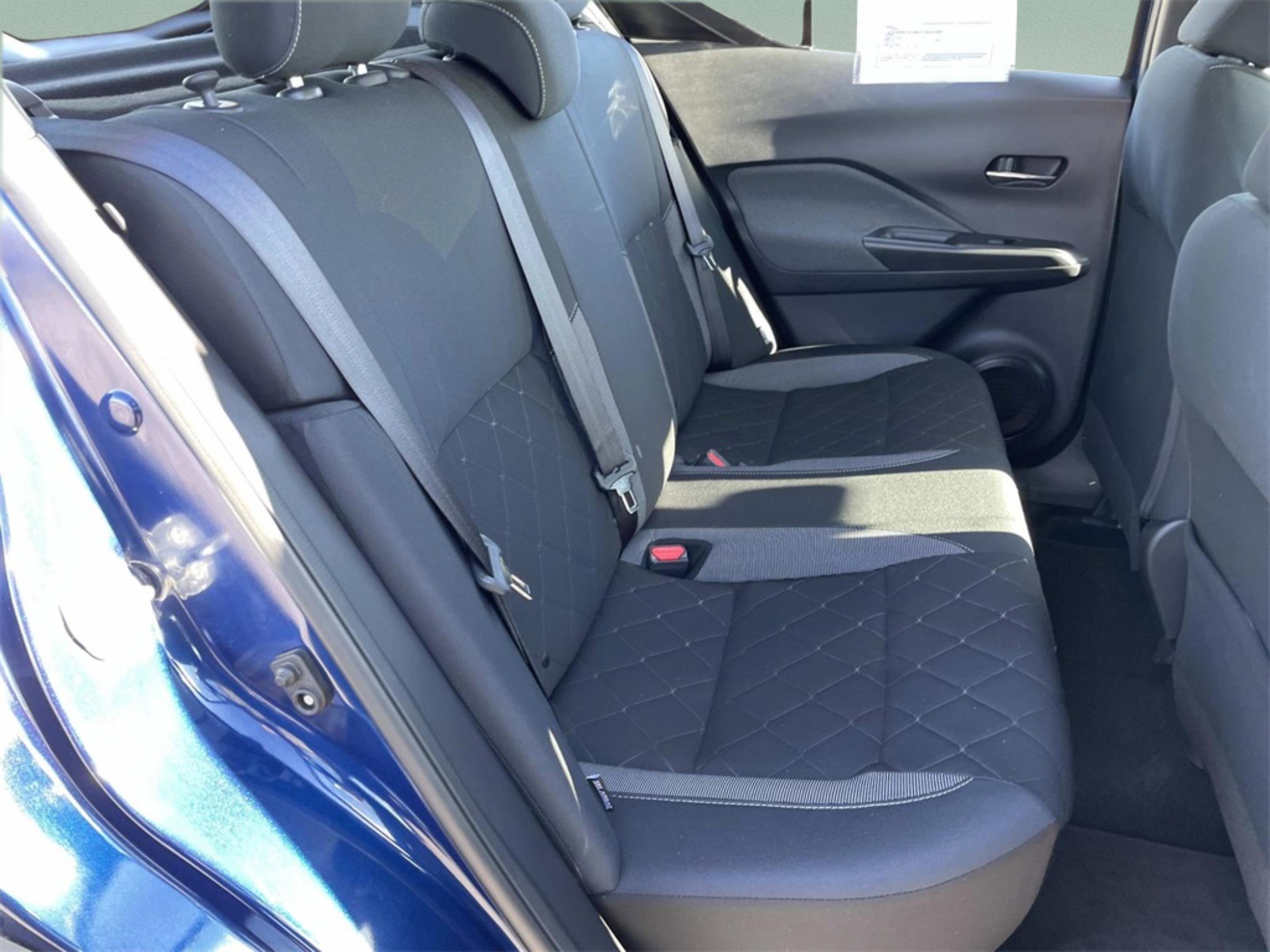 Used 2020 Nissan Kicks SV image 21