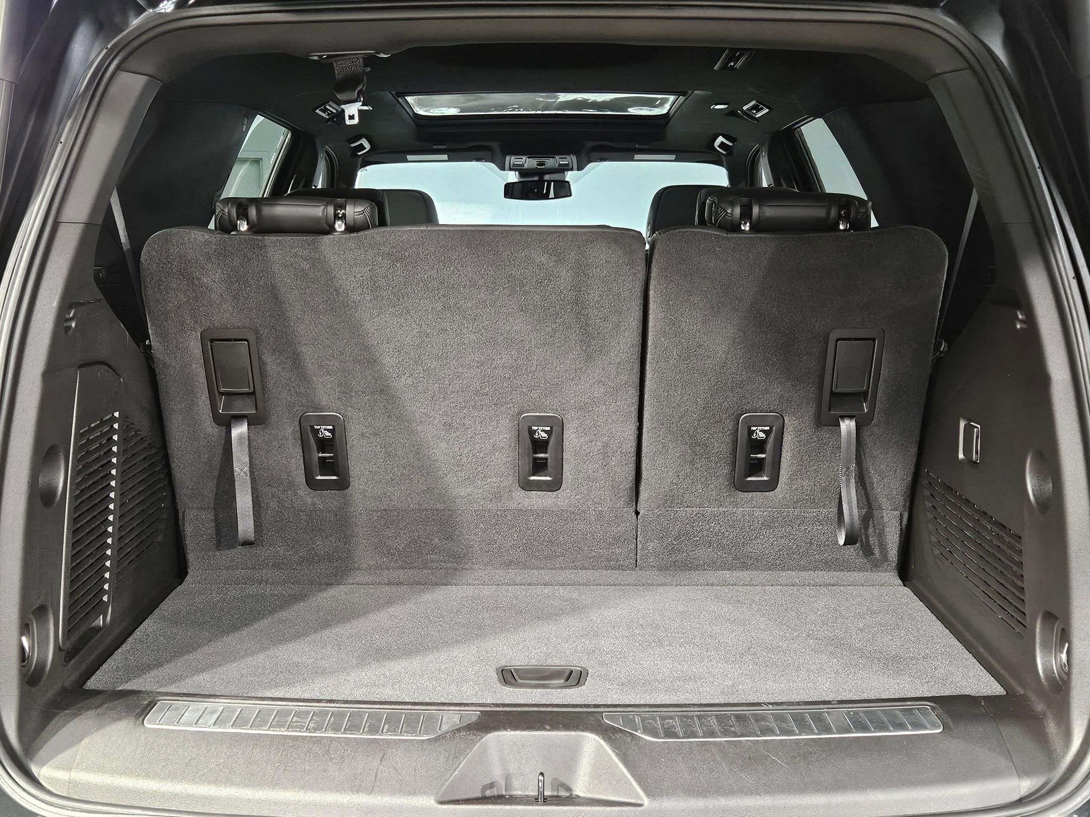 Used 2023 Chevrolet Tahoe RST AWD/4WD image 18