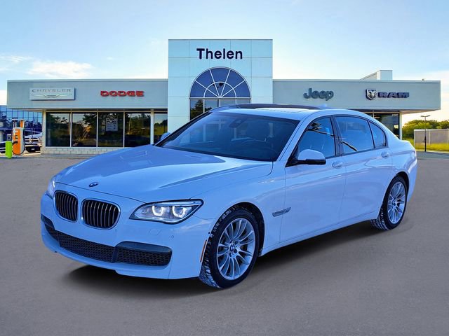 Used 2014 BMW 750Li xDrive image 2