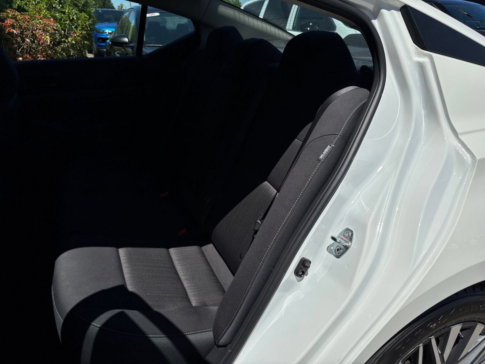 Used 2025 Nissan Altima 2.5 SV FWD image 38