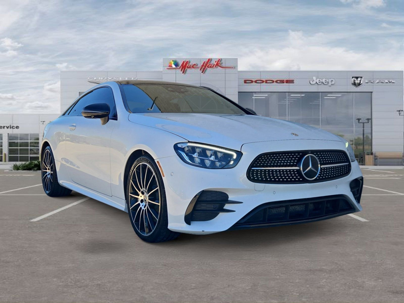 Used 2023 Mercedes-Benz E 450 Coupe image 7