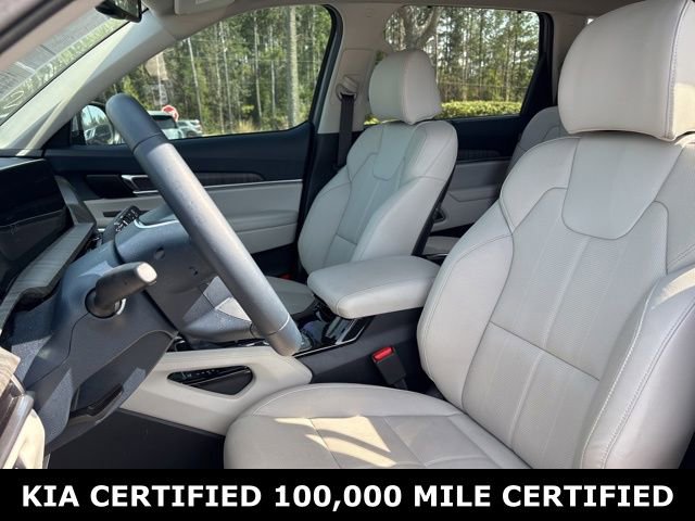 Certified 2025 Kia Telluride EX w/ EX Captain's Chair Package image 11