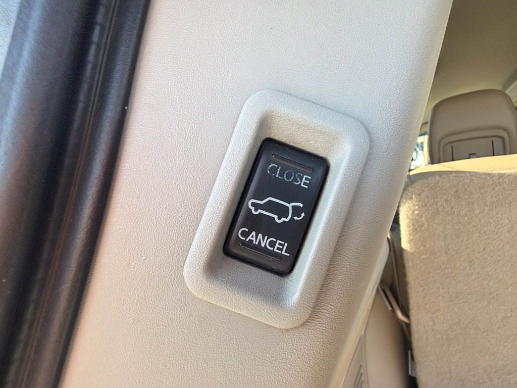 Used 2015 Nissan Armada Platinum AWD/4WD image 58
