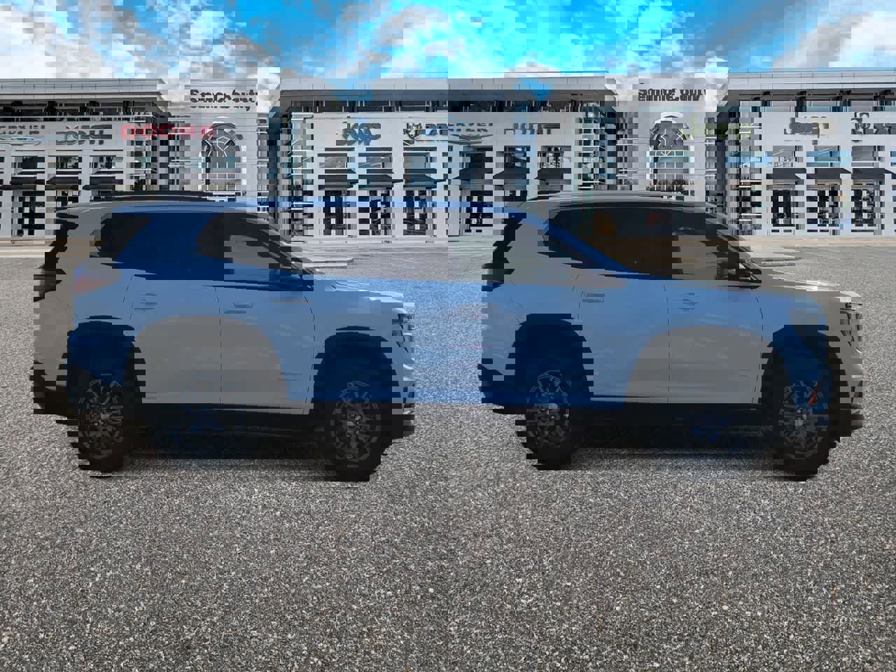 Used 2025 GMC Acadia Elevation image 9