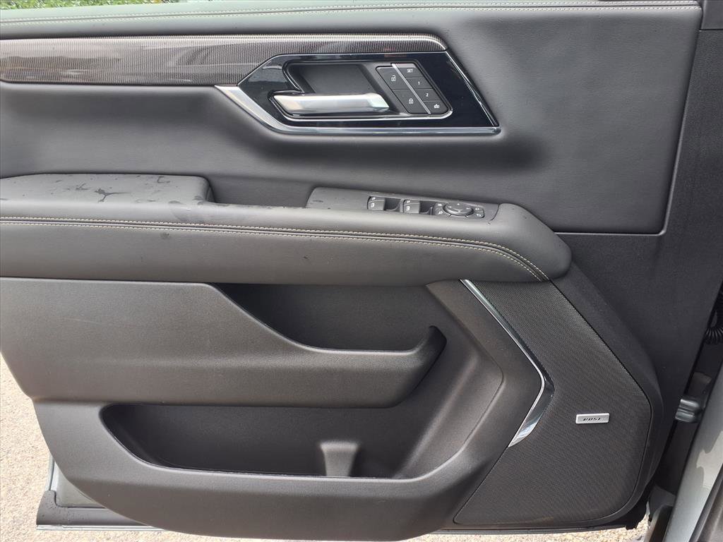 New 2026 GMC Yukon XL Elevation w/ Elevation Premium Package image 14
