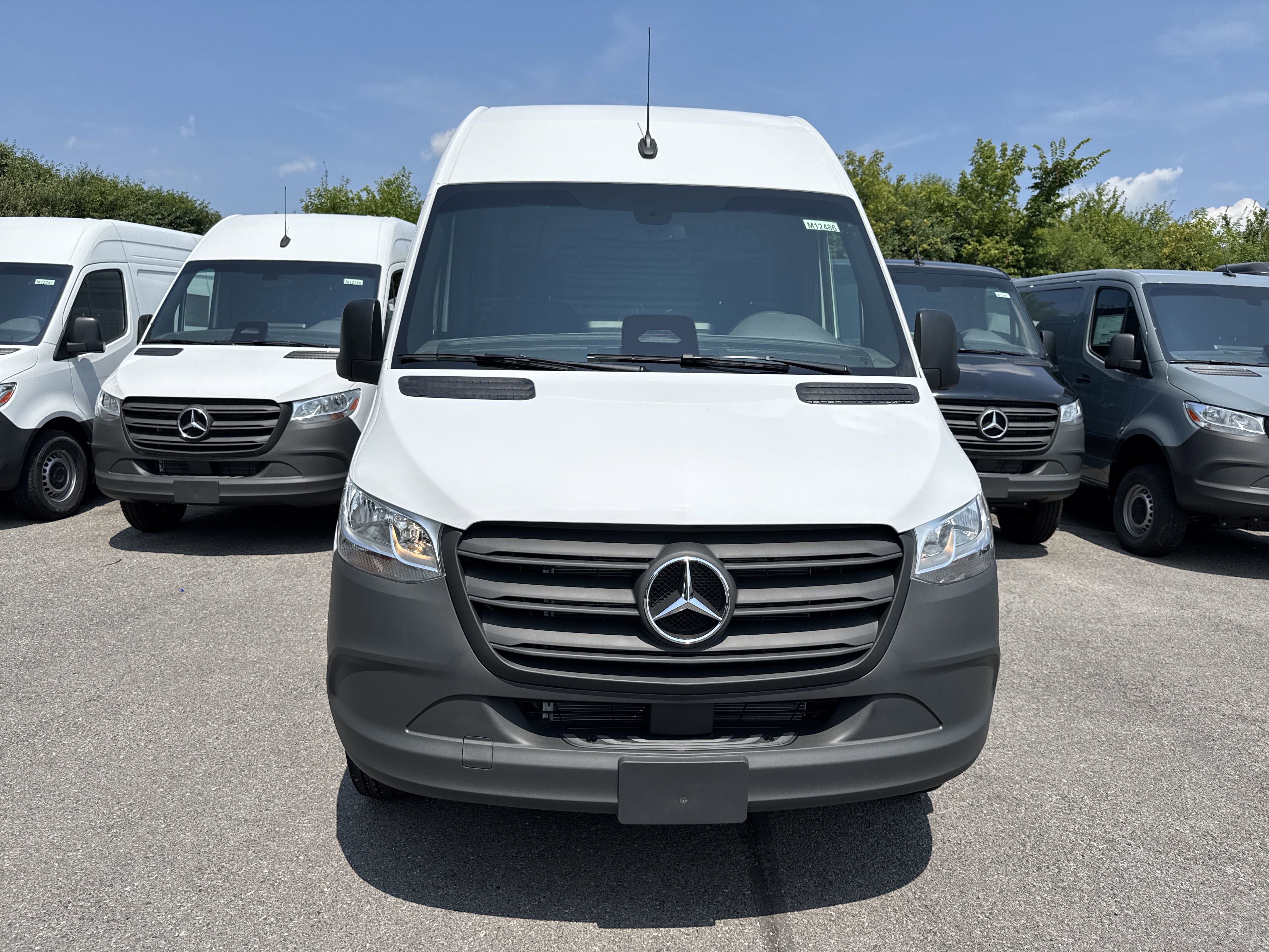 New 2025 Mercedes-Benz Sprinter 2500 image 3