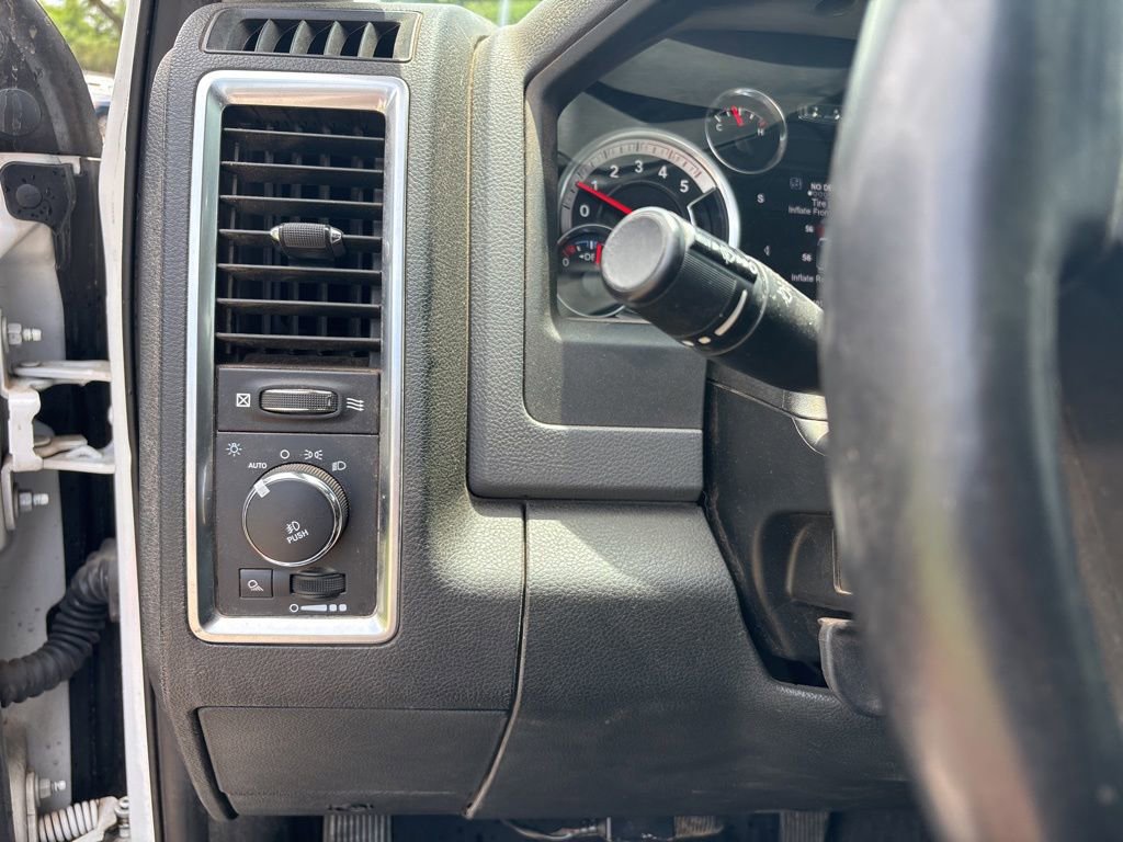 Used 2015 RAM 2500 Big Horn AWD/4WD image 12