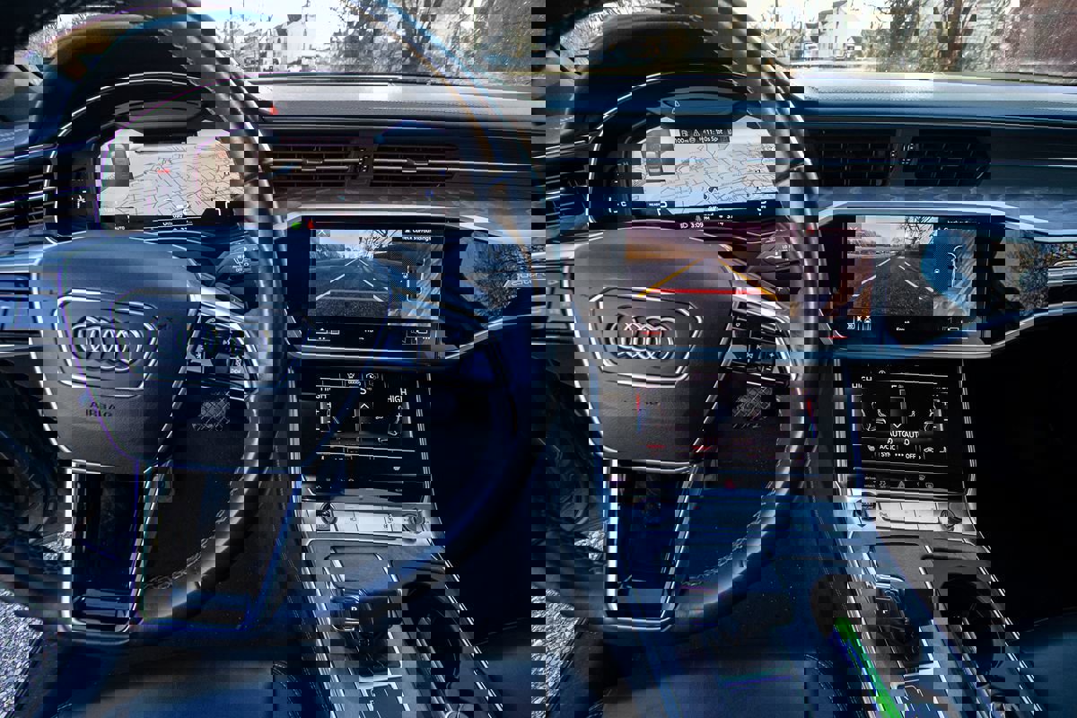 Used 2024 Audi A6 Premium Plus image 14