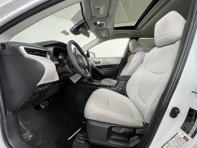 New 2026 Toyota Corolla Cross LE image 9