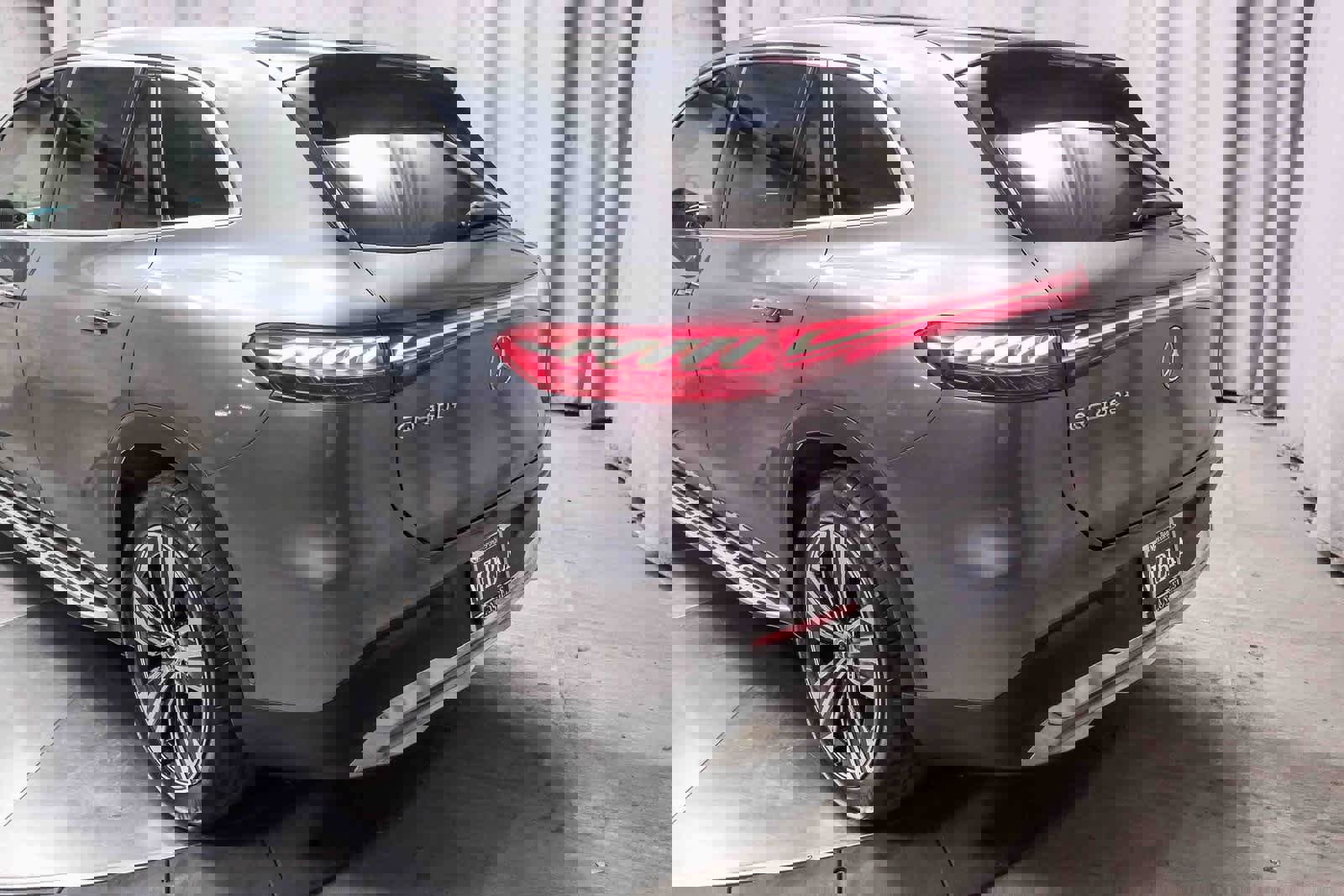 Certified 2023 Mercedes-Benz EQS 450+ SUV image 8