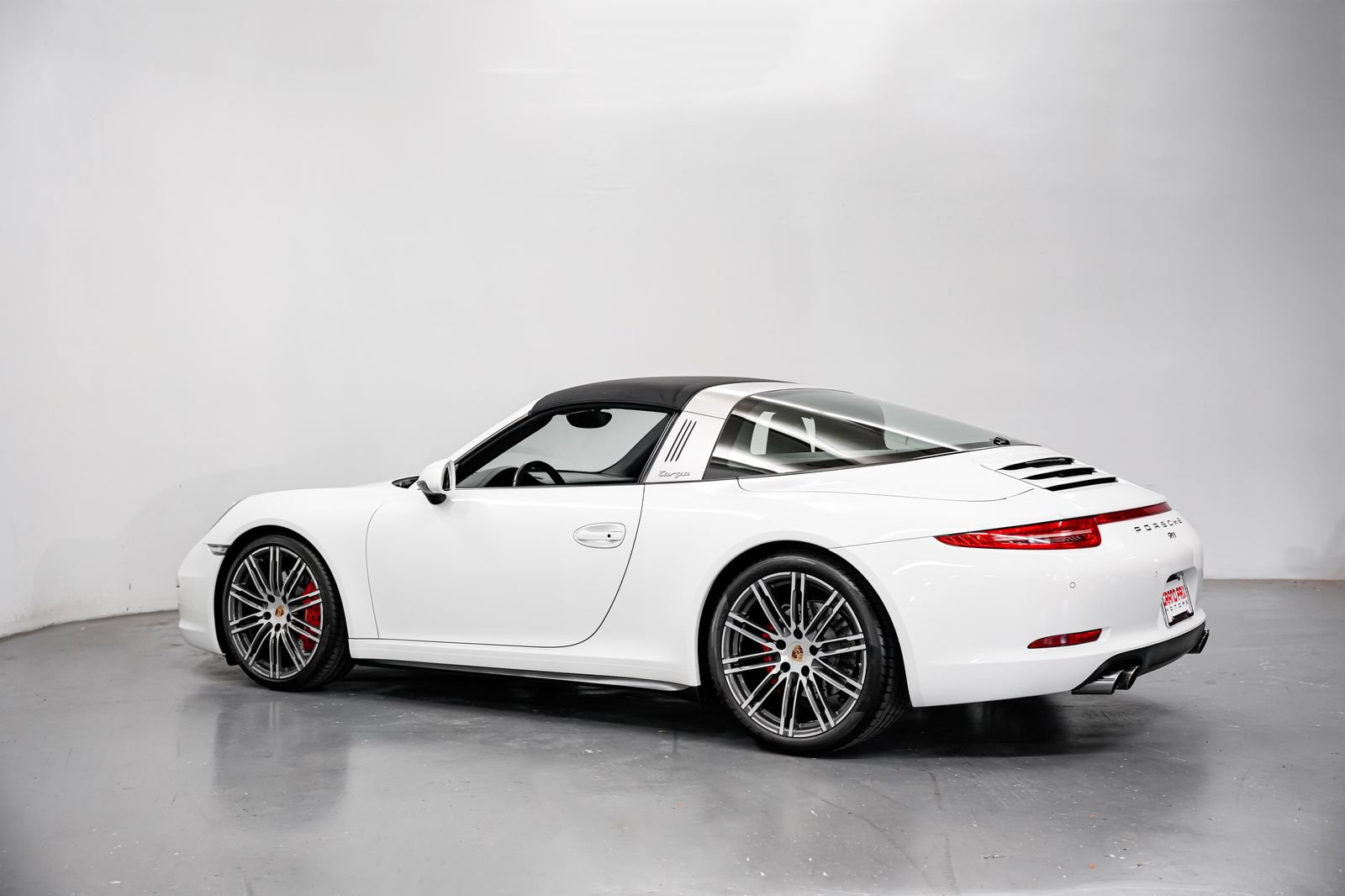 Used 2015 Porsche 911 Targa 4S AWD/4WD image 9