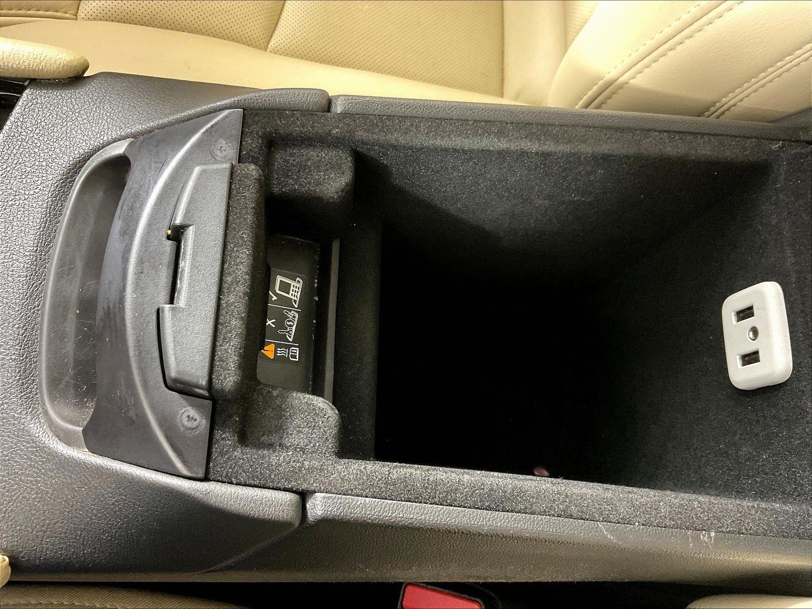 Used 2019 Cadillac XT5 Luxury AWD/4WD image 16