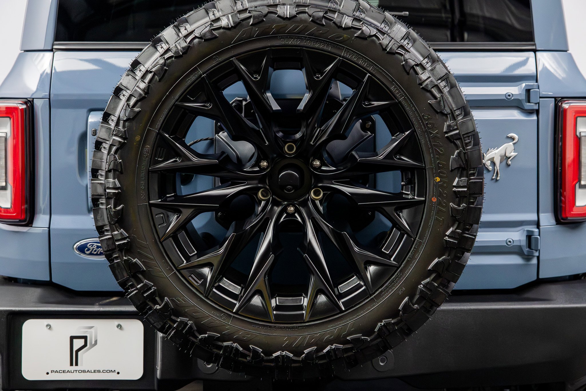 Used 2025 Ford Bronco Outer Banks AWD/4WD image 18