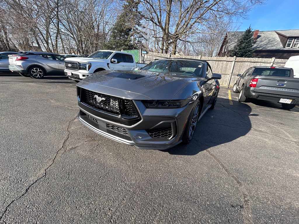 Used 2026 Ford Mustang GT Premium w/ GT Performance Package RWD image 3