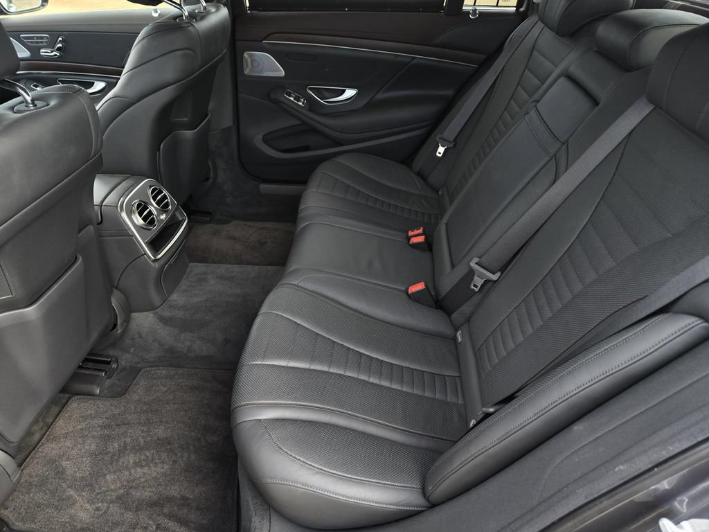 Used 2018 Mercedes-Benz S 450 Sedan image 21