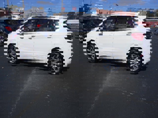 Used 2019 Buick Envision Essence w/ LPO, Cargo Package image 2