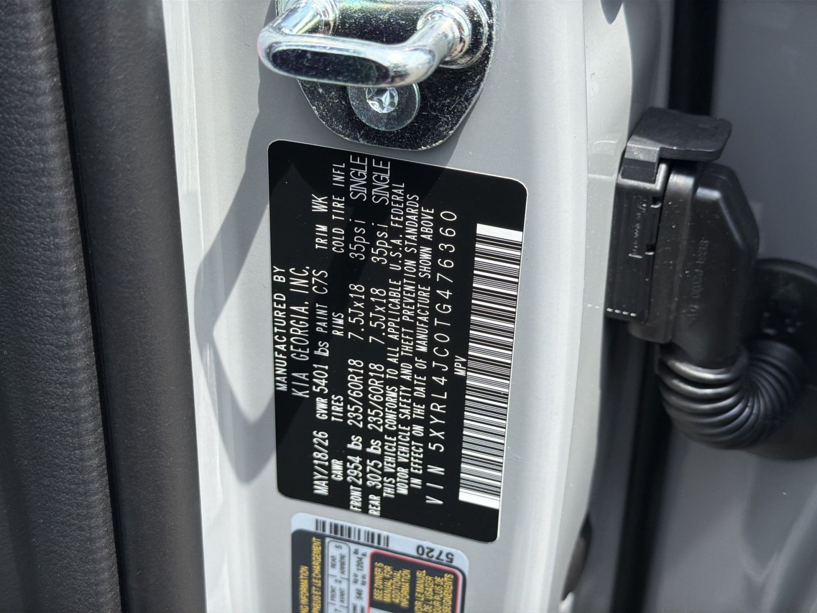 New 2026 Kia Sorento S FWD image 40