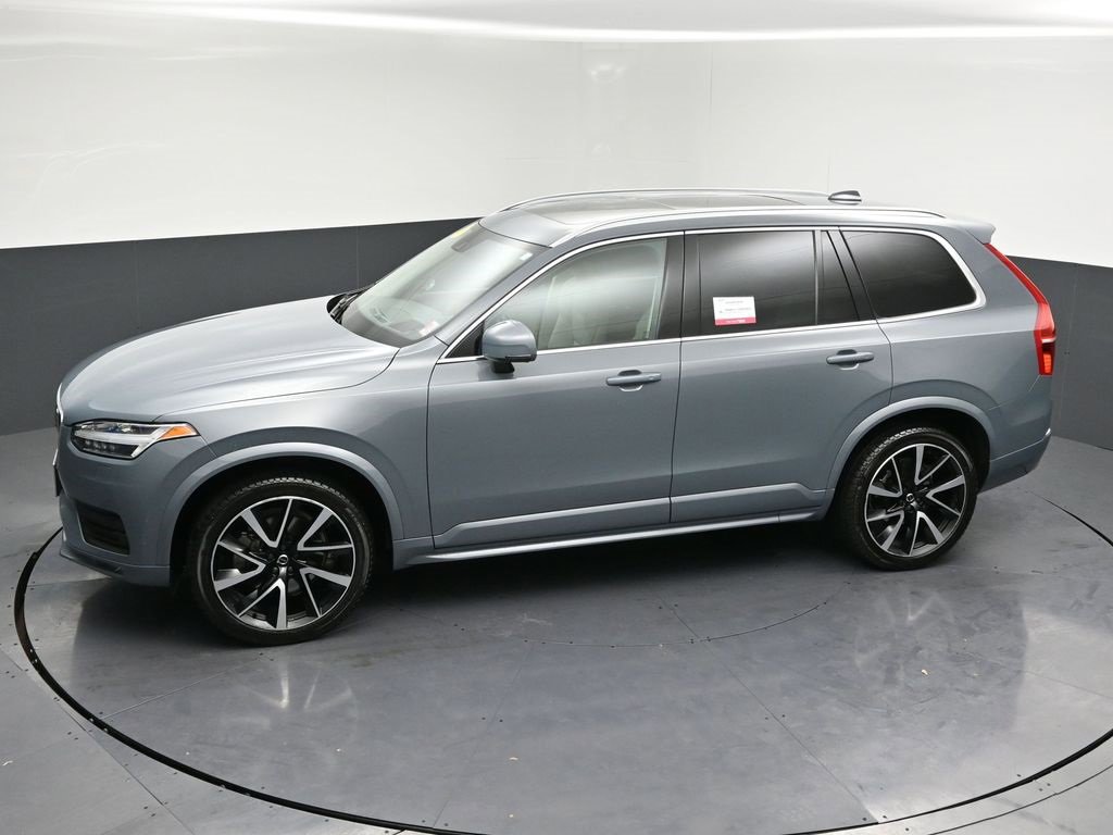 Used 2021 Volvo XC90 T6 Momentum w/ Advanced Package image 27
