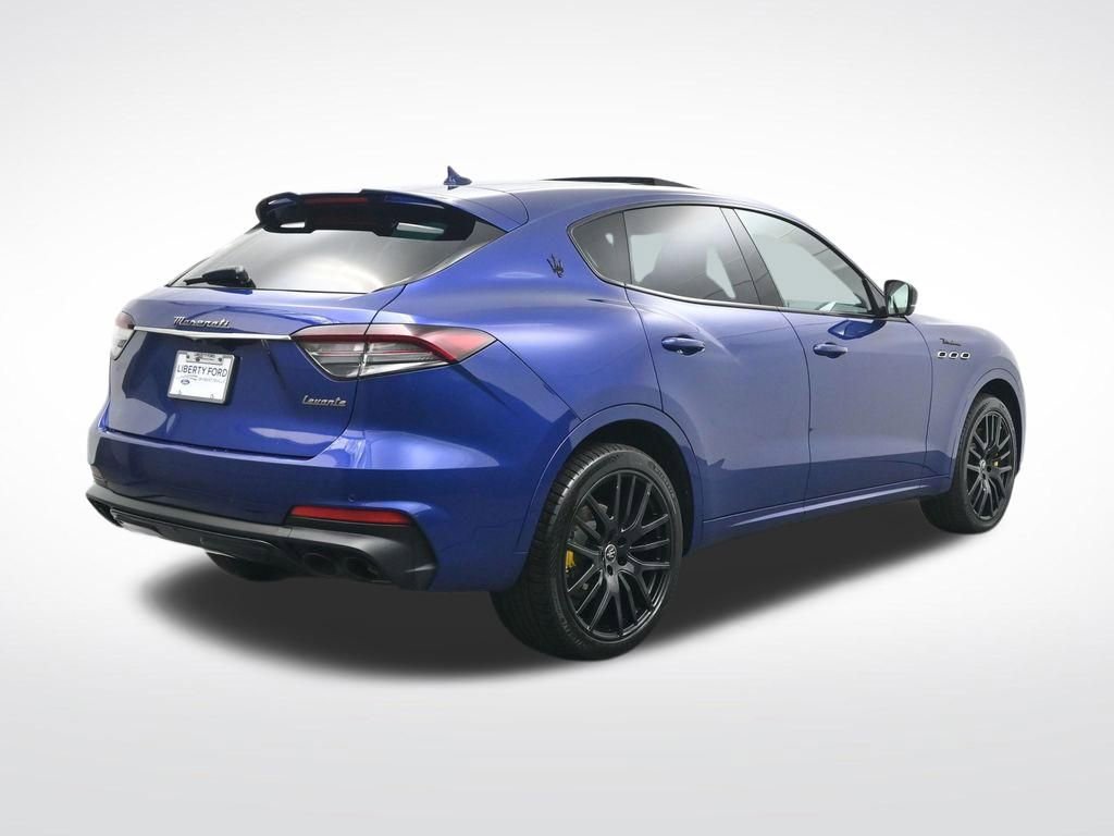 Used 2023 Maserati Levante Modena image 5