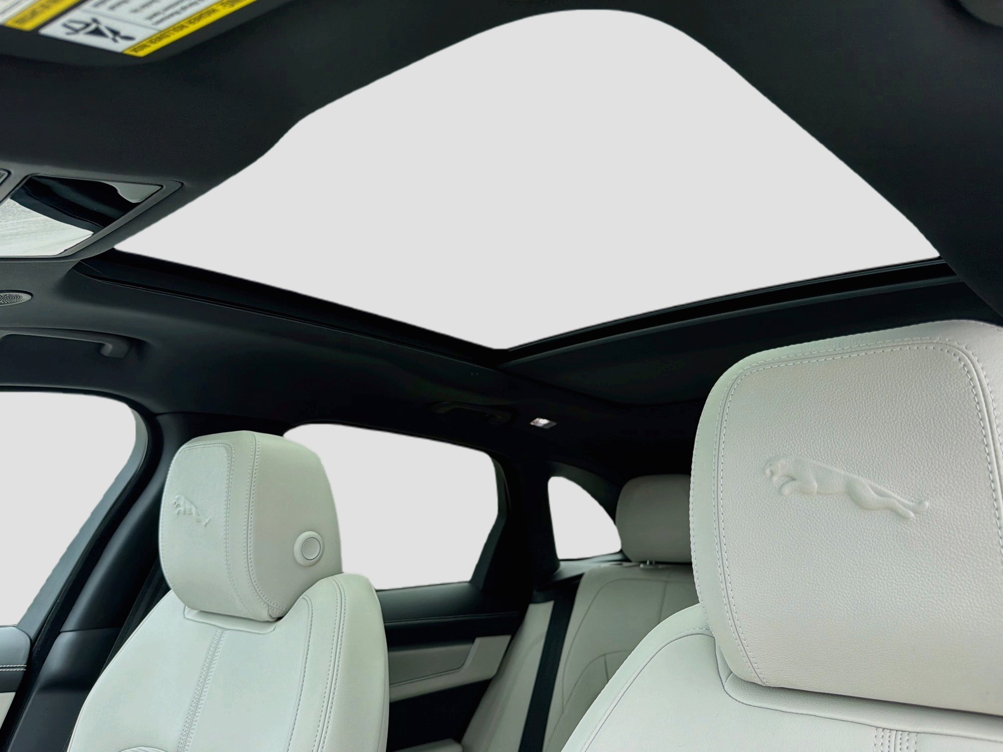 New 2026 Jaguar F-PACE R-Dynamic S AWD/4WD image 27