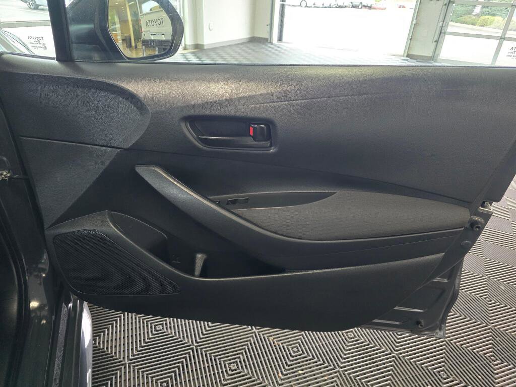 Used 2024 Toyota Corolla LE FWD image 40