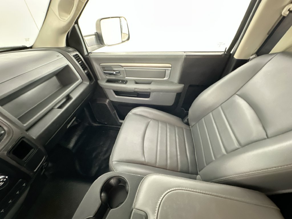 Used 2018 RAM 2500 Tradesman w/ Power & Remote Entry Group RWD image 11