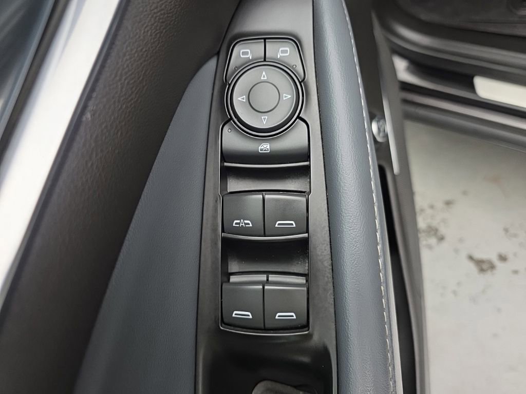 Used 2023 Buick Enclave Essence w/ Experience Buick Package AWD/4WD image 21