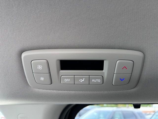 New 2026 Kia Carnival EX FWD image 9