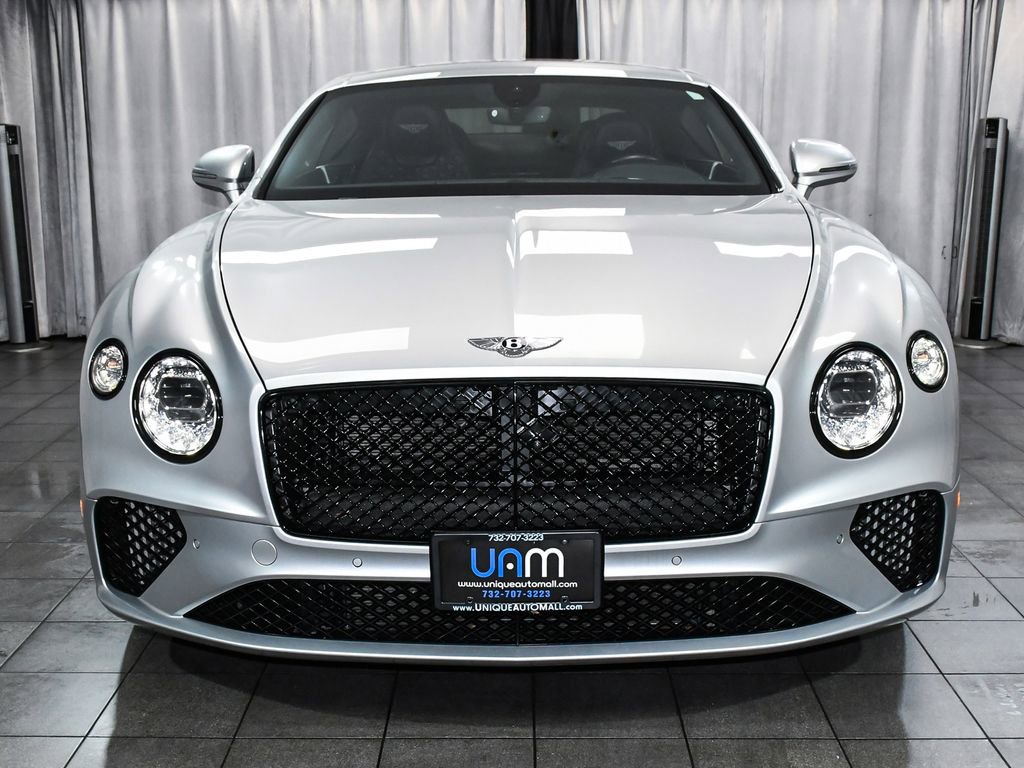 Used 2022 Bentley Continental GT image 2