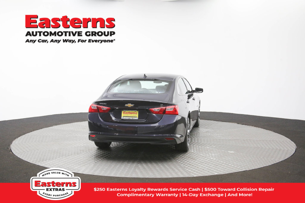 Used 2023 Chevrolet Malibu LT FWD image 34