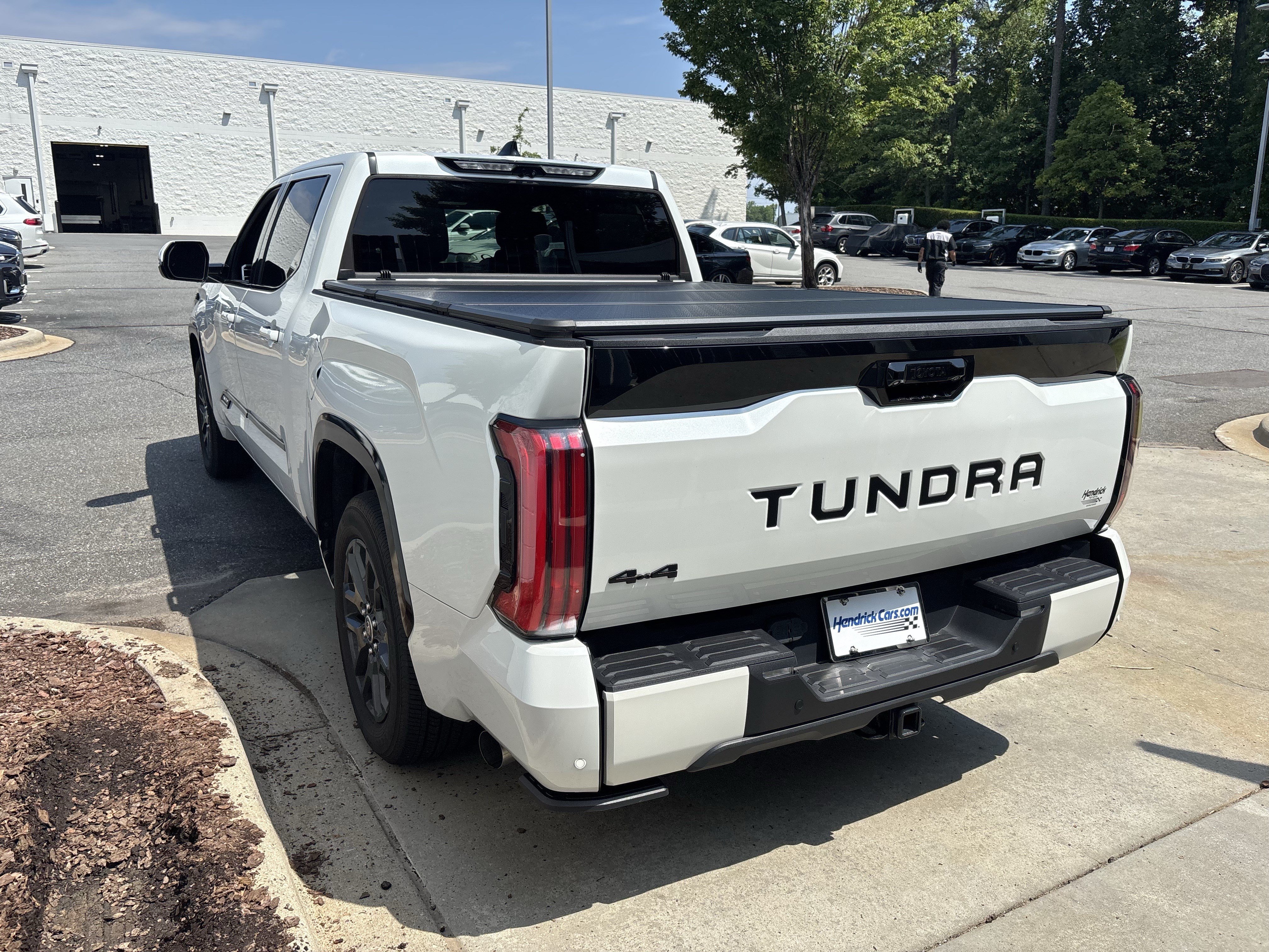 Used 2022 Toyota Tundra Platinum w/ Advanced Package AWD/4WD image 16