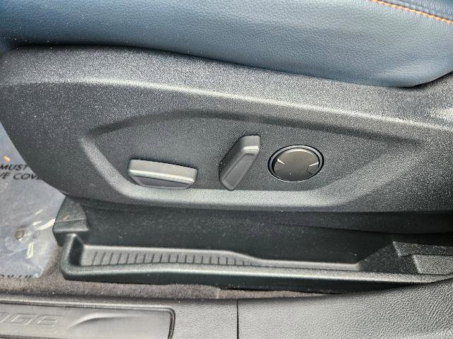 Certified 2022 Ford Edge SEL w/ Sport Appearance Package image 18