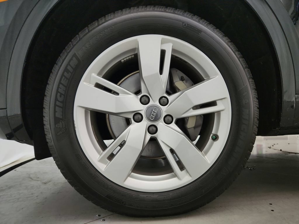 Used 2018 Audi Q5 2.0T Premium Plus w/ Premium Plus Package AWD/4WD image 37