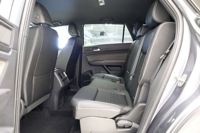 Used 2023 Volkswagen Atlas Cross Sport SE image 27