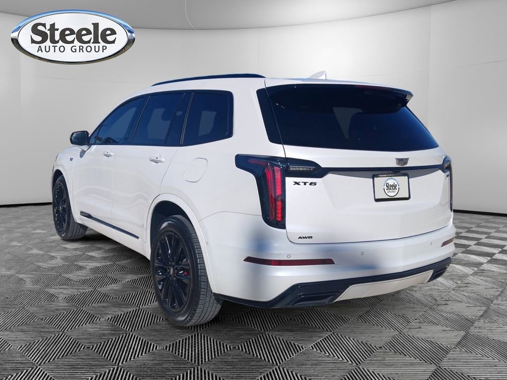 Used 2024 Cadillac XT6 Sport w/ LPO, Onyx Lite Package image 3