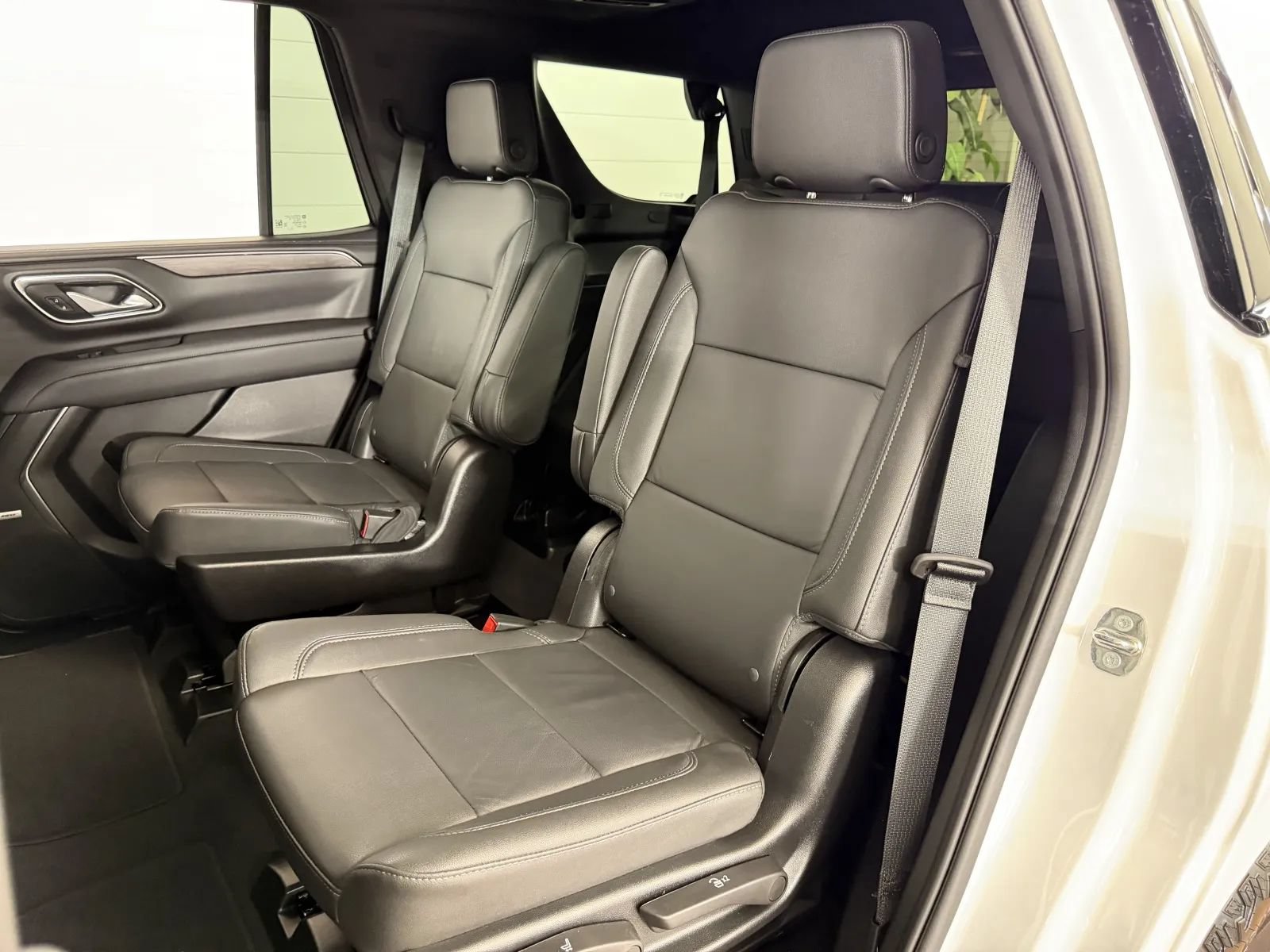 Used 2024 Chevrolet Tahoe Z71 w/ Off-Road Capability Package AWD/4WD image 36